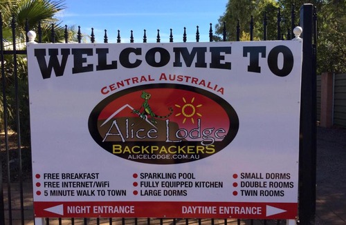 East Side Hostel | Alice Lodge