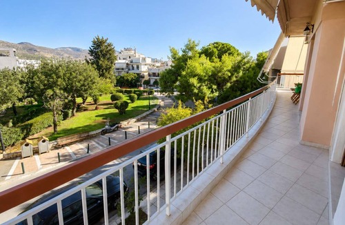 Alimos Apartment | Alimos Cozy Getaway, close to the beach