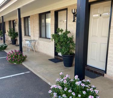 Dubbo Hotel | All Seasons Motor Lodge