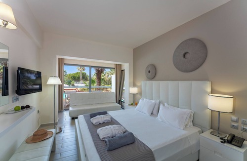 Petaloudes Hotel | All Senses Ocean Blue Sea Side Resort & Spa By Anayia All Inclusive Resorts