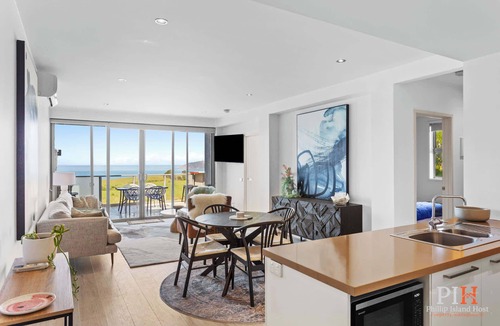 San Remo Apartment | All the Views, 2 Bedroom App San Remo