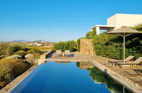 Koufonisia Villa | Alluring Ano Koufonisi Villa | Villa Elysium | 6 Bedrooms | Infinity Pool with.