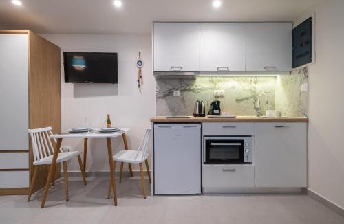 Myrina Apartment | ALMIRA Studios Limnos 3