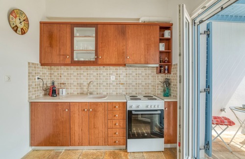 Aliki House | Alyki Maisonette by the beach