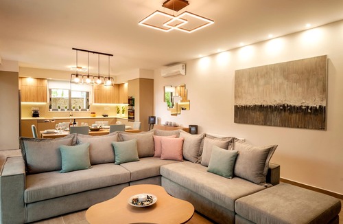 Perivolia Villa | Amaen Luxury House