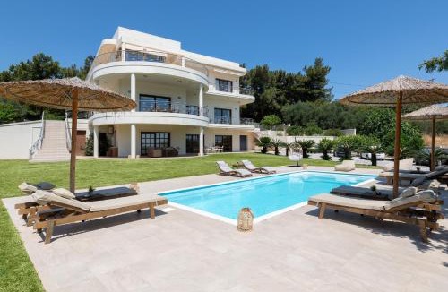 Asgourou Villa | Amaltheia Villa