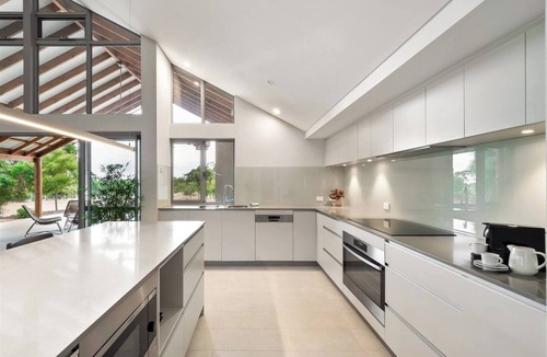 Quindalup House | Amaroo Luxe Hinterland Farmhouse Studio