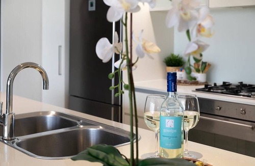 Brisbane Central Business District Apartment | Amazing River & City Views|Large Family Apartment