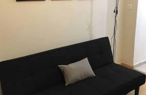 Ano Poli Apartment | Amazing Studio 9 minutes wak from Center