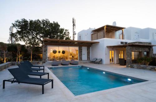 Agios Ioannis Villa | Ambiente Villas -5 Bd Villa Mykonos-Agios Ioannis