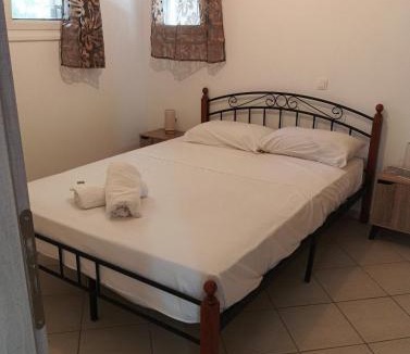 Mastichochoria Apartment | Amygdalos Room