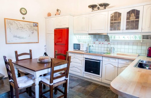 Ayia Fotia House | An authentic stone Cretan windmill