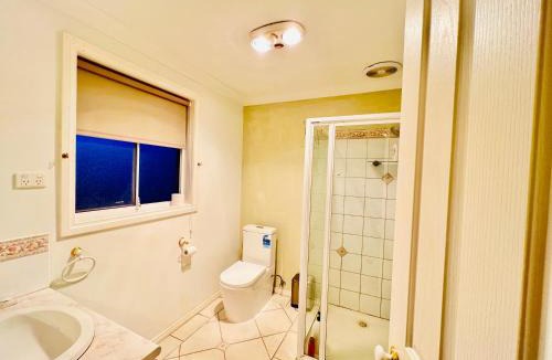 Sydenham Cabin | An Ensuite Comfort in Sydenham