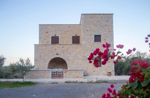 Omales House | Anaroussa Villa