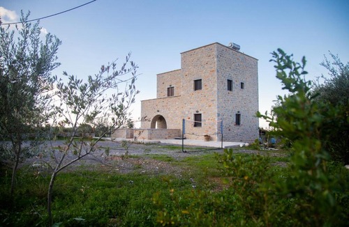 Omales House | Anaroussa Villa