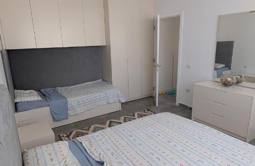 Sakës Apartment | Anas Beach Escape with Pool and 250m to Sea
