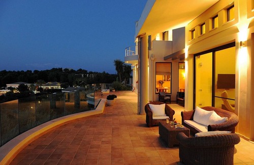 Kommeno Villa | Ancatha Villa - Five Bedroom Villa, Sleeps 10