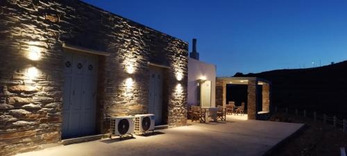 Vourkari House | Anesis
