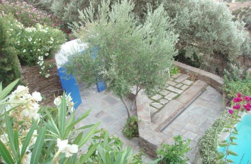 Ormos Isternion Villa | Anezas Mansion stone-built traditional villa