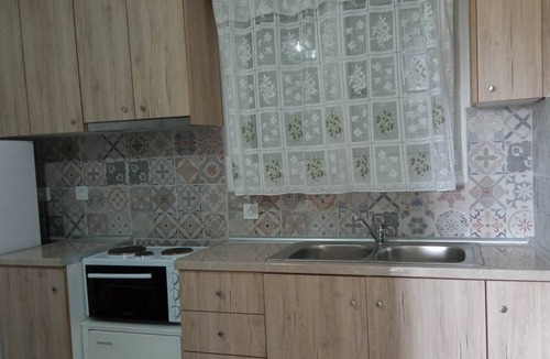 Ipsos Apartment | "Angelik Apartment 5" with Mountain View, Garden & Terrace