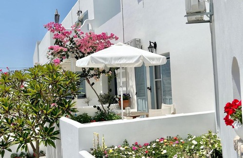 Adamas Apartment | Anita Rooms & Suites Milos