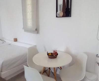 Aliki Apartment | Anixis superior studio