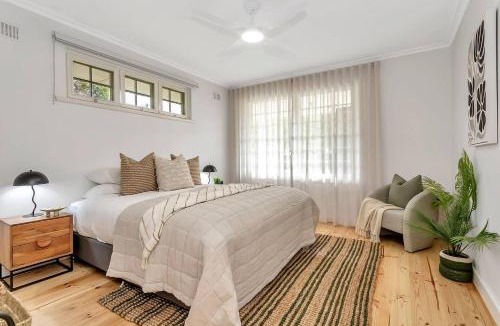 Somerton Park Apartment | Anja Haus - Elegant Retreat near Somerton Park Beach