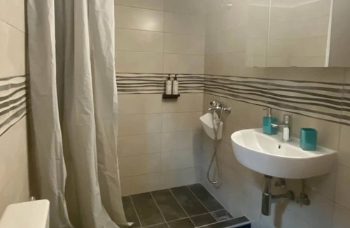 Haniotis Apartment | Apartment 1A in Hanioti close to beach and shops