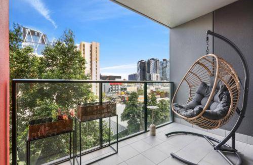 Bowen Hills Apartment | Apartment ∙ 2 bedrooms ∙ 4 guests