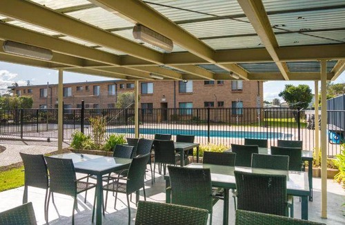 Narooma Apartment | Apartment ∙ 2 bedrooms ∙ 4 guests
