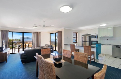 Bargara House | Apartment 404 Coral Sands