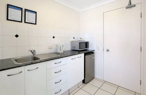 Bargara Apartment | Apartment 404b Coral Sands