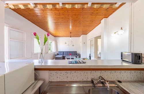 Roda Apartment | Apartment 'Alexandros Two Bedroom 2' with Shared Pool, Wi-Fi and Air Conditioning