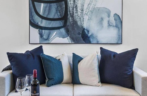 St Kilda West Apartment | Apartment ∙ 1 bedroom ∙ 2 guests