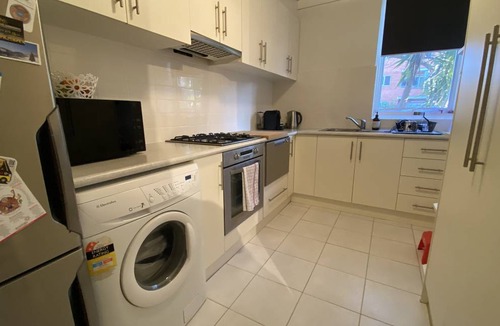 St Kilda West Apartment | Apartment ∙ 2 bedrooms ∙ 4 guests