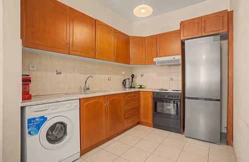 Kato Zakros Apartment | Apartment 'Dimitra Prive Romantic' with Mountain View, Wi-Fi and Air Conditioning