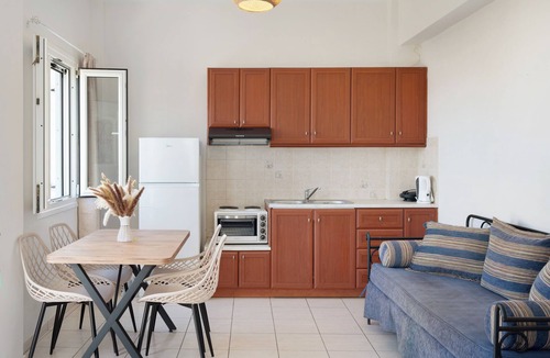 Merichas Apartment | Apartment 'Driopida 5 Irida' with Private Terrace, Balcony and Air Conditioning