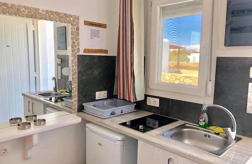 Glastros Apartment | Apartment for 4 people, located in Vrysi area,