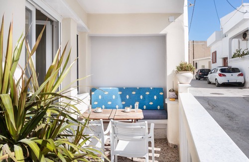 Old Town Naxos Apartment | Apartment 'Lethe House' with Balcony, Wi-Fi and Air Conditioning