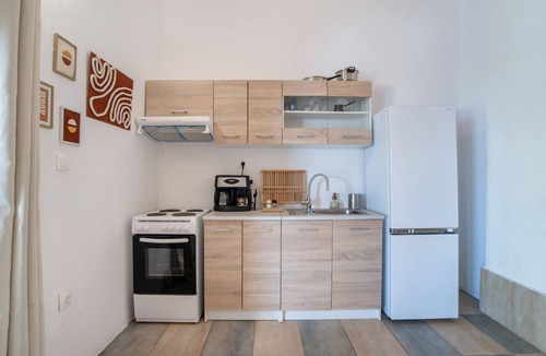 Paros Apartment | Apartment 'Maggano Paros 2' with shared terrace, Wi-Fi and air conditioning