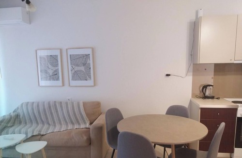 Menidion Apartment | Apartment 'Menidi Sea View' with Sea View, Wi-Fi and Air Conditioning