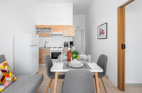 Ixia Apartment | Apartment 'Sea Ixia Ialisos' with Private Garden, Wi-Fi and Air Conditioning