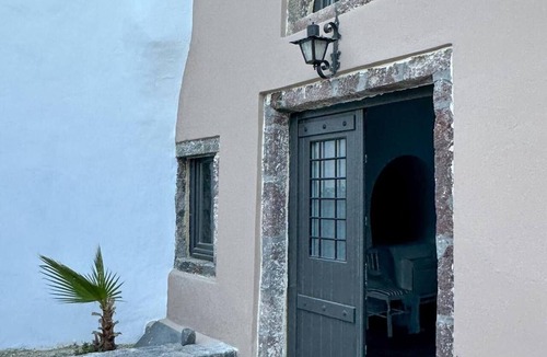 Emporio Apartment | Apartment 'Studio' with Wi-Fi and Air Conditioning