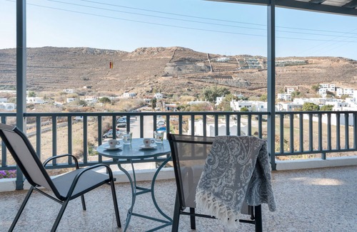 Merichas Apartment | Apartment 'The View House 2' with Sea View, Wi-Fi and Air Conditioning