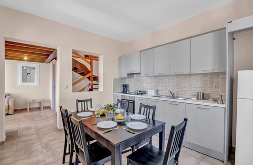 Drimonas Apartment | Apartment 'Villa Calypso' with Sea View, Wi-Fi and Air Conditioning
