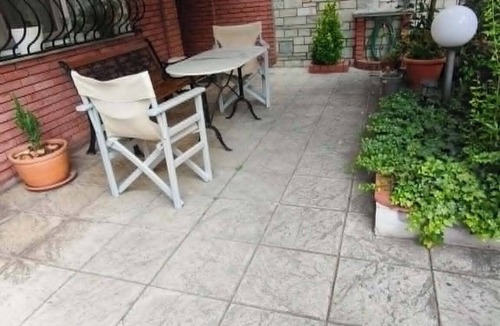 Stavroupoli Apartment | Apartment with parking space and yard at the areaof Thessaloniki