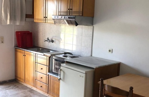Esperion Apartment | Apartment with pool - 5 min from the beach!