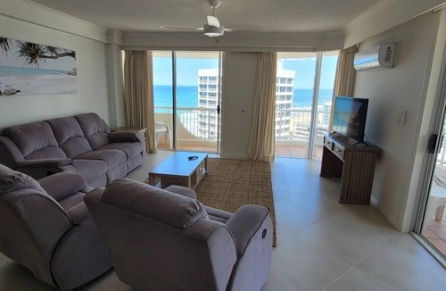 Surfers Paradise Apartment | Apartment with Sea View Gold coast S83