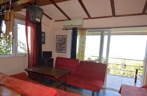 Marmari Condo | Apartment With Sea View For 14 people 1h From Athens In Evia