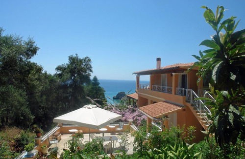 Sinarades Apartment | Apartments Tonia - Pelekas Beach, Corfu